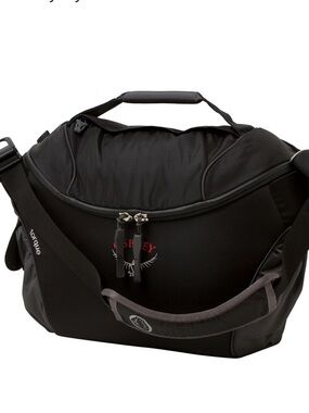 Osprey Torque Black Courier Messenger Laptop bag Travel Bag 1200 cu in